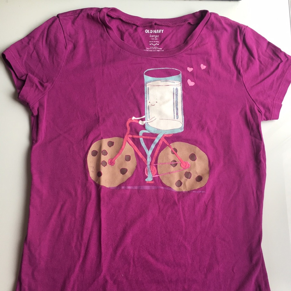 Old Navy T-Shirt